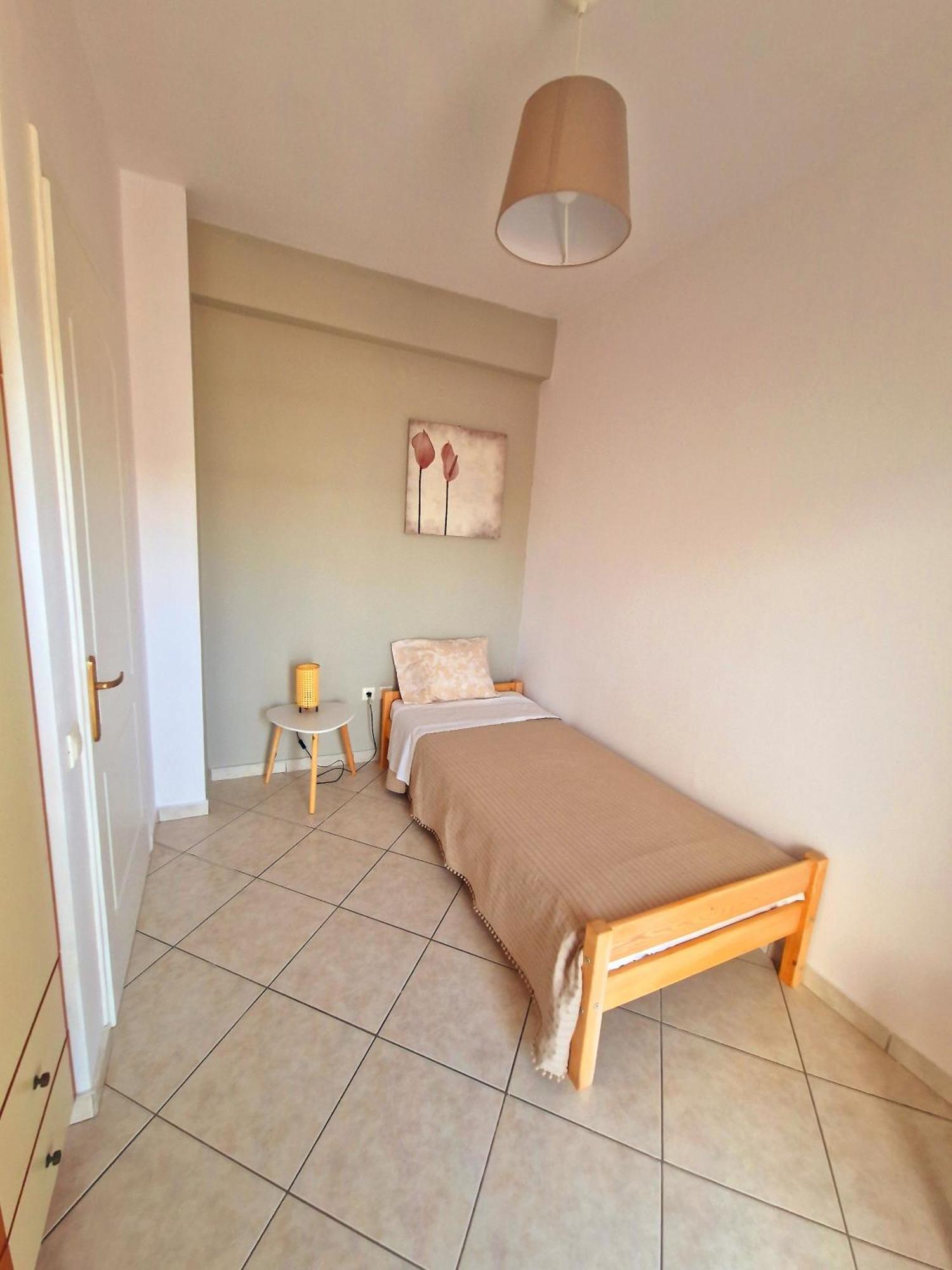 Apartment Comfortable Close To Port