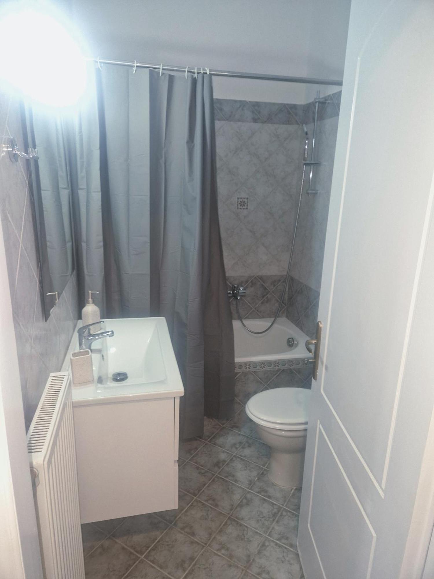 Apartment Comfortable Close To Port *