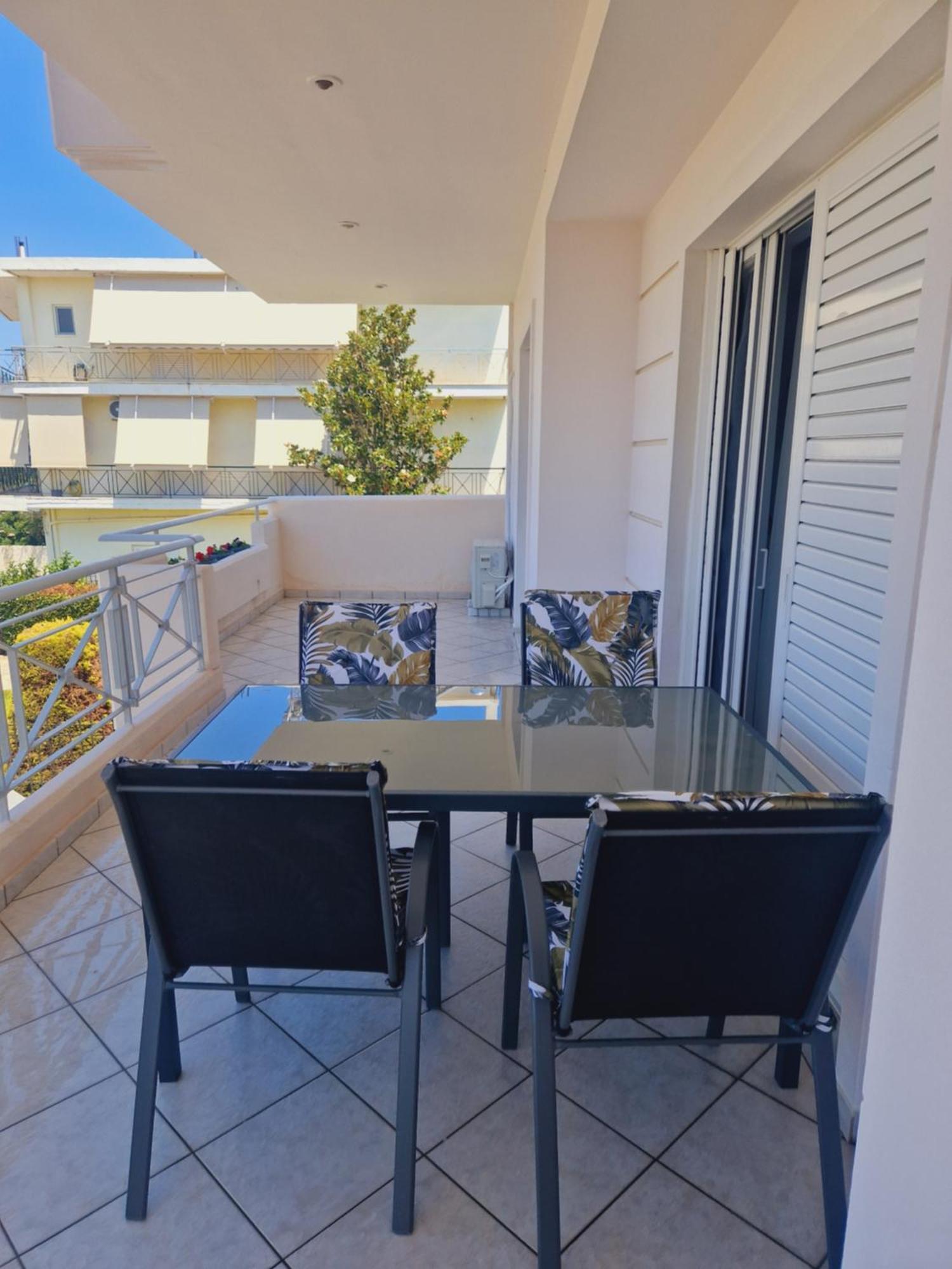 Comfortable Close To Port Rafina (Attica)